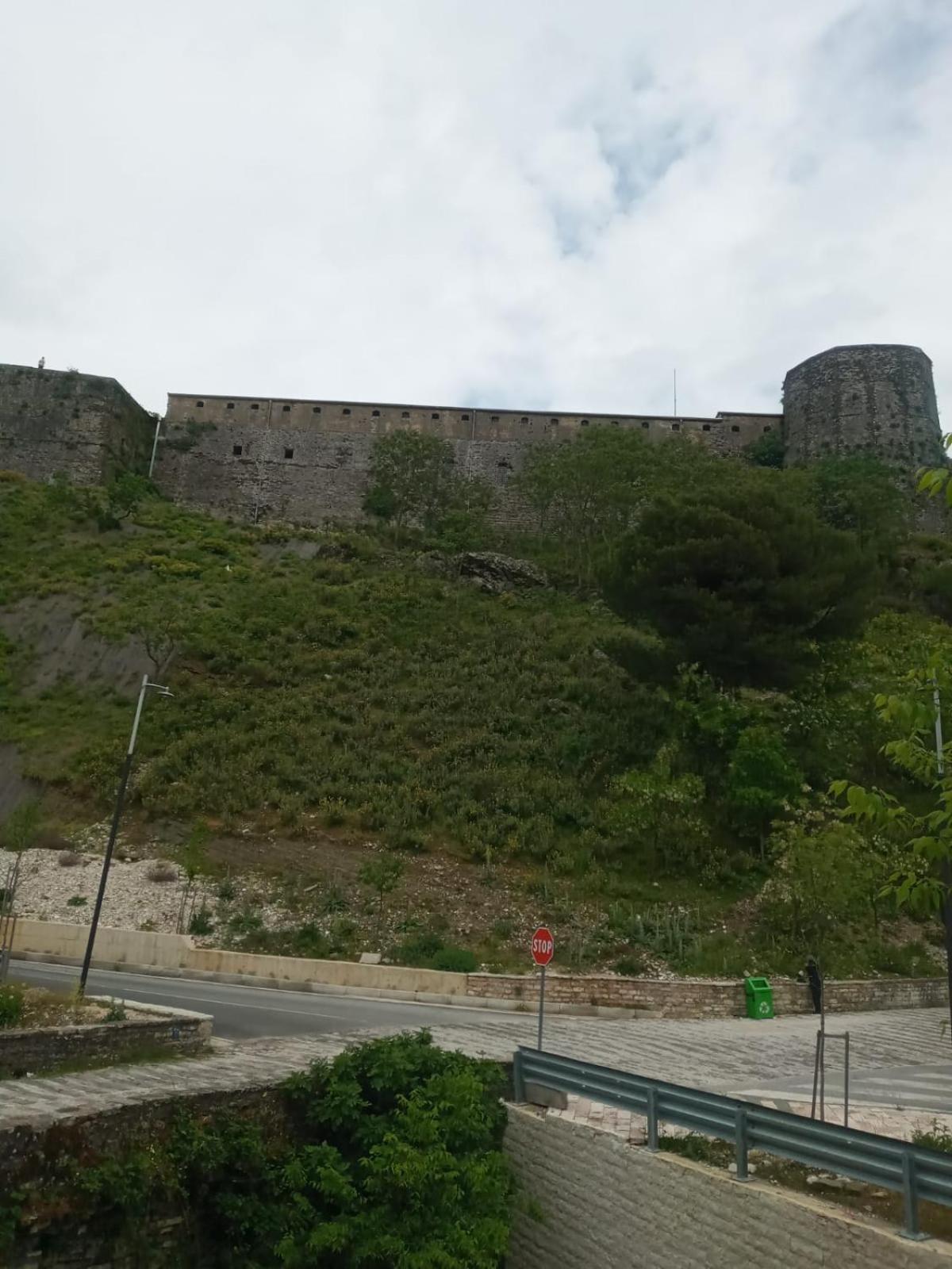 Relax Camping Gjirokastra Zewnętrze zdjęcie